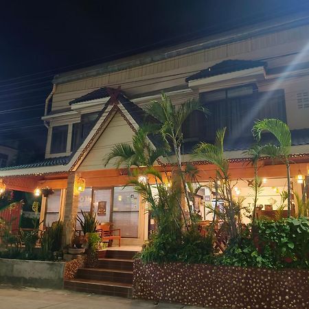 סוקותאי Tr Guesthouse מראה חיצוני תמונה