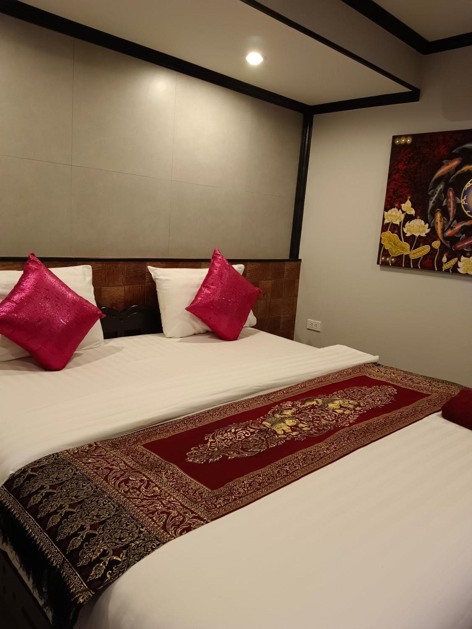 סוקותאי Tr Guesthouse מראה חיצוני תמונה